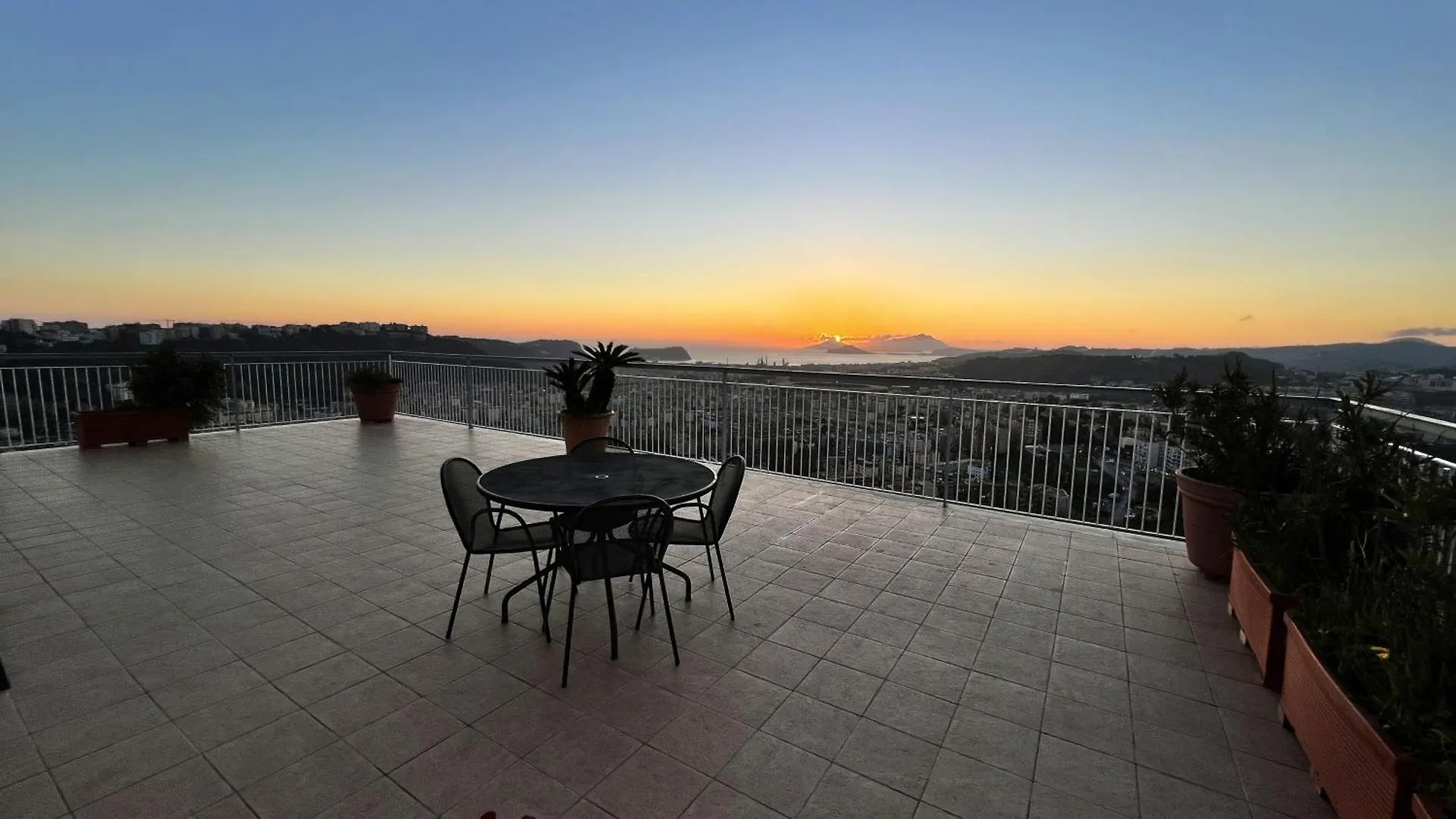 Terrazza Caravaggio Apartment Naples
